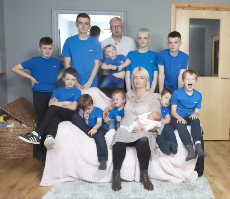 in-a-family-with-10-boys-a-girl-was-finally-born-we-waited