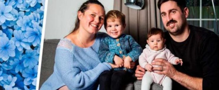 La pareja tuvo gemelos, lo cual va en contra de las leyes naturales. Uno de los niños tiene dos años menos que el otro.