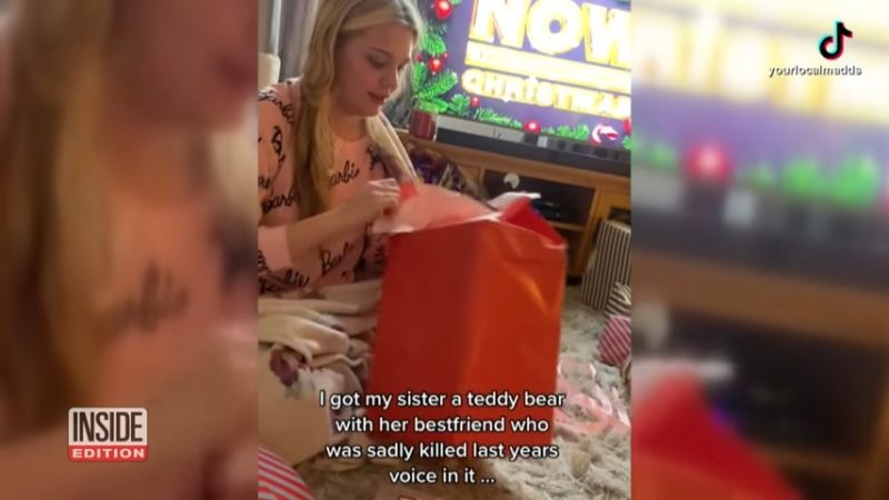 Una joven de 19 años rompe en llanto al escuchar la voz de su amiga fallecida a través de un peluche.