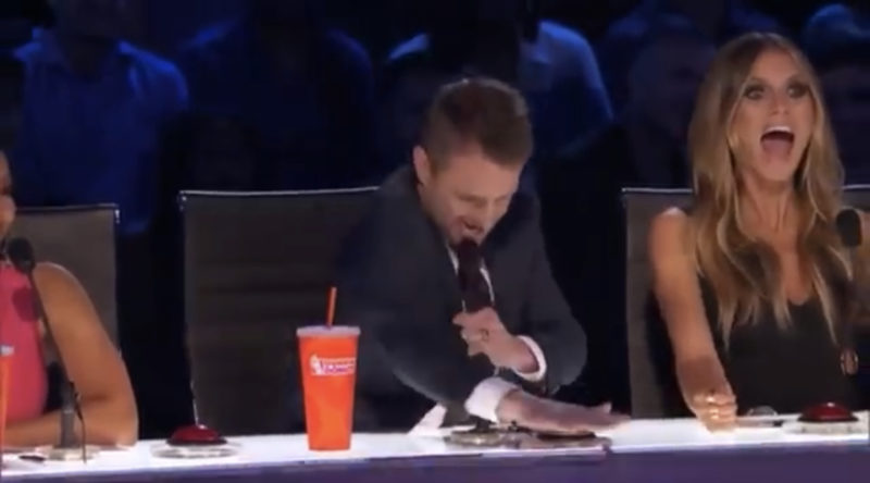 Niña de 11 años se convierte en la primera concursante en ganar el Botón Dorado dos veces en America's Got Talent.