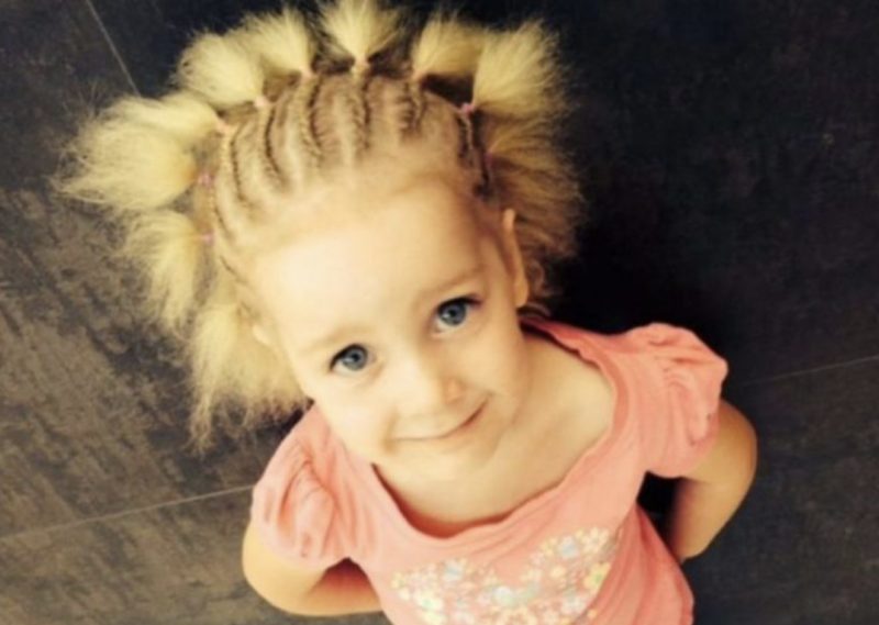 Mira cómo luce la pequeña niña australiana conocida por su cabello con un nuevo peinado.