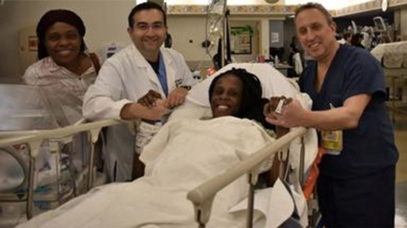En 9 minutos, una mujer estadounidense dio a luz a seis bebés.