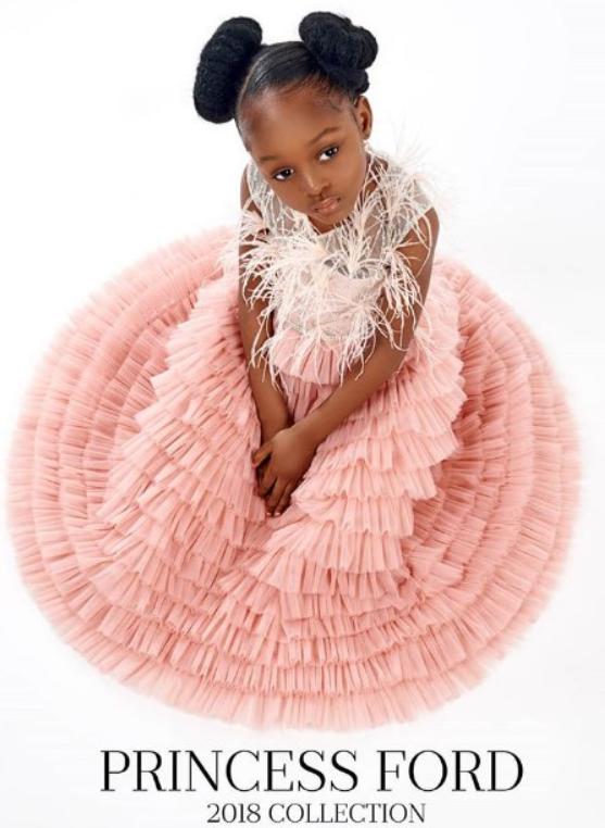 "La niña más hermosa de Nigeria era una famosa modelo a los cinco años. Así es cómo luce ahora."