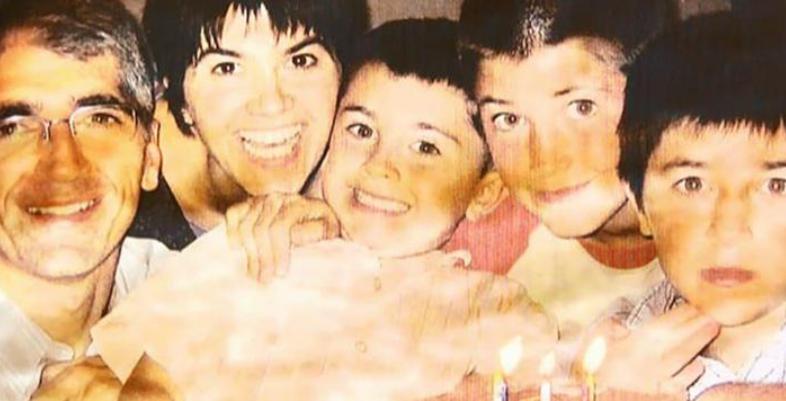 ¡Increíble! Durante el peor tsunami de la historia, la familia sobrevivió y se reencontró.