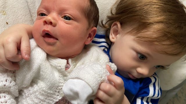 "Increíble historia de una madre sobre una incomodidad crónica en la vejiga que llevó a un inesperado parto."