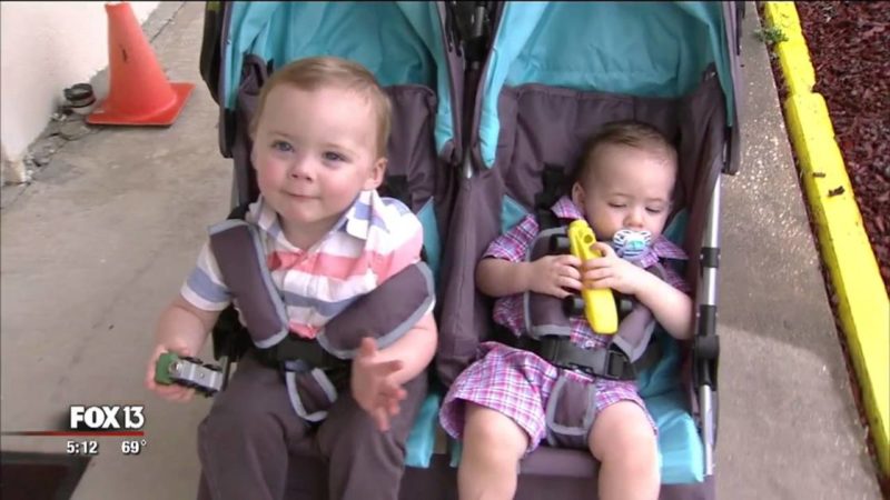 El pastor y su esposa encuentran a dos bebés en la basura y forman una nueva familia