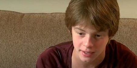"Un adolescente honesto de Minnesota devolvió la billetera encontrada a un granjero, ayudándolo así a salir de una difícil situación."