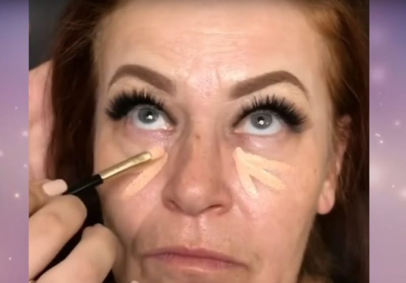 Esta mujer de 70 años se transformó en una mujer de aspecto joven gracias al maquillaje... ¡Mira cómo luce después!