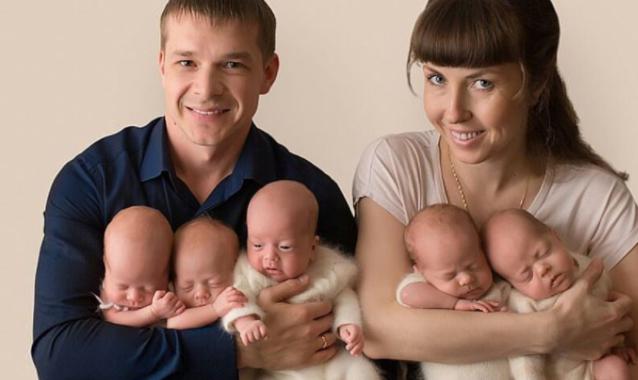 Alegría esperada durante mucho tiempo. ¿Cómo le va a la familia después de que nacieran cinco hijos al mismo tiempo hace cuatro años?