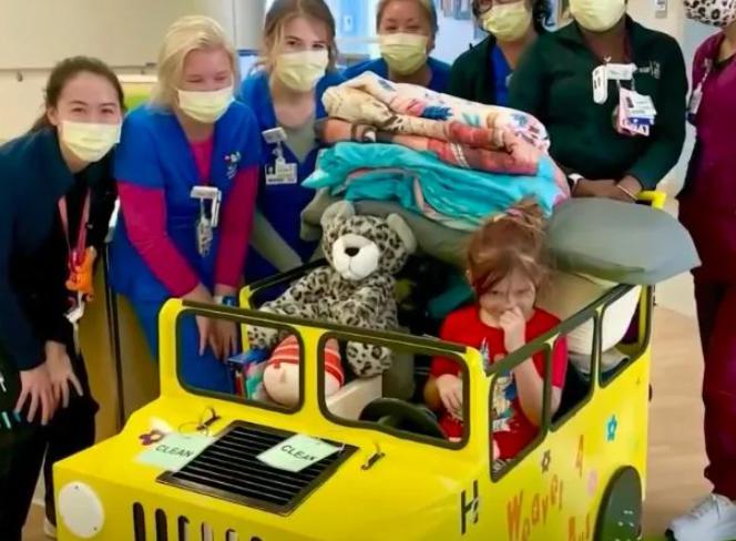 El club de motociclistas avanza con el propósito más noble: ayudar a una valiente niña que sufre de leucemia.
