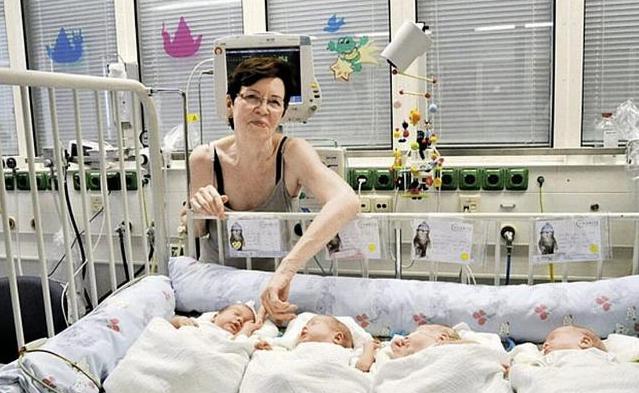 Después de dar a luz a cuatro hijos, la vida de la mujer cambió.