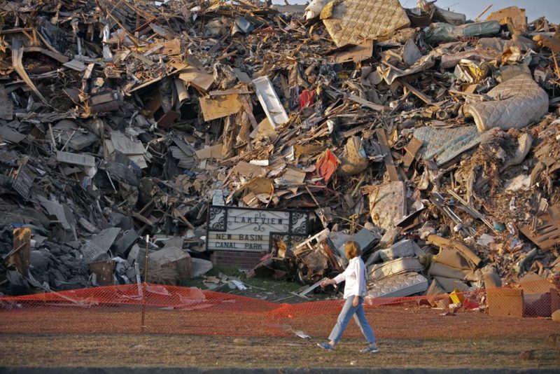 Emotiva historia: El hombre rescatista encontró a su ángel, quien hace 10 años le salvó la vida durante el huracán.