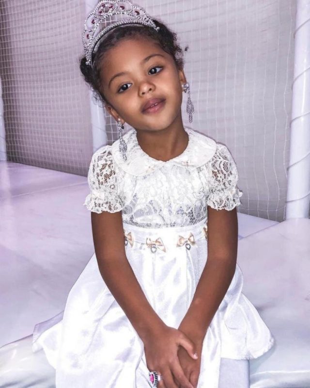La chica nigeriana ha captado la atención de todos con su belleza. Miren cómo luce ahora.