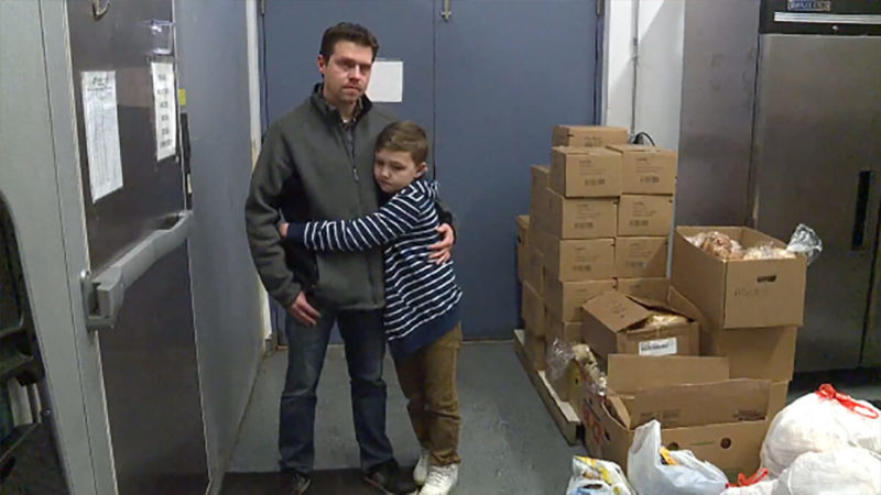 Un niño de nueve años utilizó todos sus ahorros para ayudar a las personas sin hogar. Esta asombrosa historia no dejará indiferente a nadie.