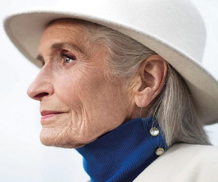 La supermodelo más anciana del mundo: La mujer de 93 años sorprendió al mundo.