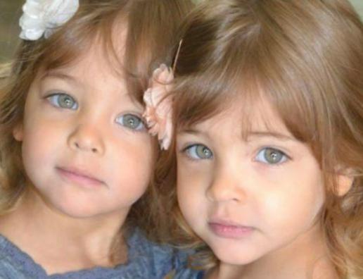 Las chicas se han convertido en verdaderas bellezas y su encanto no deja a nadie indiferente.