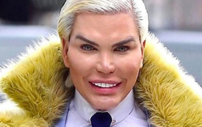 Había una vez un chico guapo: mira cómo era Ken Rodrigo Alves antes de la cirugía plástica.