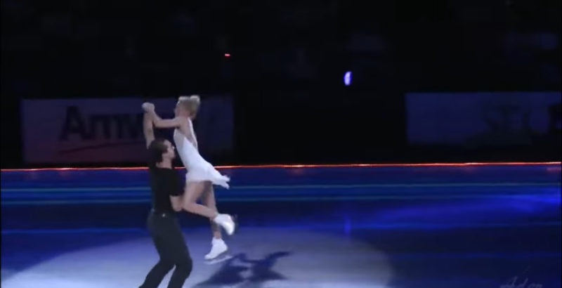 Absolutamente impresionante: los patinadores artísticos cautivan a la audiencia con su actuación de "Sound of Silence".