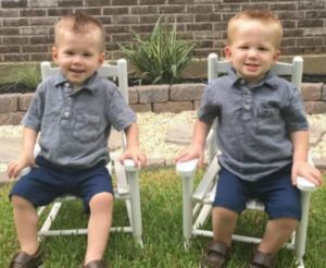 Intrépido niño de 6 años se sumerge para salvar a mellizos de 2 años de ahogarse en la piscina.