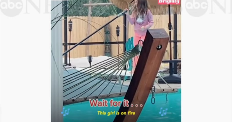 Orgulloso Papá Graba en Secreto a su Hija Cantando una Canción de Alicia Keys Mientras Limpia la Piscina. VIDEO