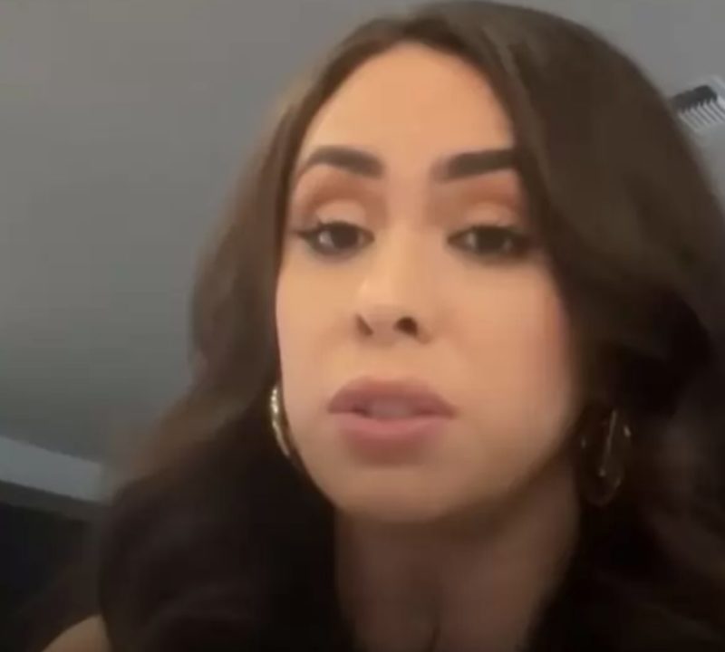 La madre provoca opiniones controvertidas sobre el proceso de belleza que realizó a su hija de 3 años en el video viral a continuación...