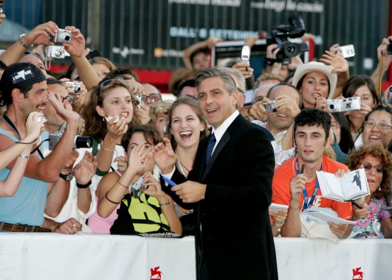 Los mellizos de George Clooney son un poco misteriosos, pero el famoso actor compartió algunos datos sorprendentes sobre su hijo...