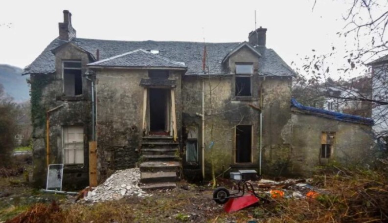 Compraron accidentalmente una casa en ruinas en Escocia y la han estado arreglando con amor durante cinco años. ¡El resultado es increíble! (MIRA)