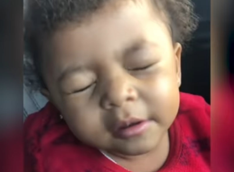 Pequeña estrella ilumina Internet: La adorable interpretación de "Dancing With A Stranger" por parte de un niño de 2 años se vuelve viral.
