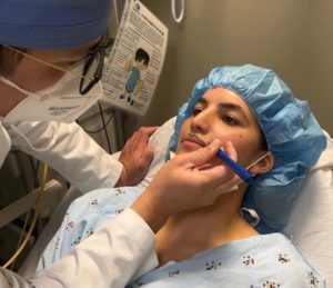 Superviviente de un ataque de Pit Bull: Increíble transformación facial a través de cirugía plástica. Toca aquí para ver caut