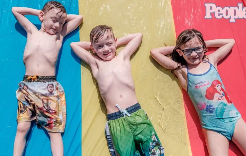 Una madre de Arizona enfrenta el desafío de proporcionar trasplantes de corazón para sus tres niños pequeños: 'Sobreviviendo a lo Desconocido'.