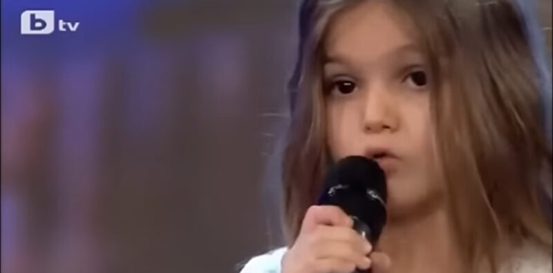 Un tímido niño de 8 años supera los nervios y deja a los jueces sin palabras con un final impresionante