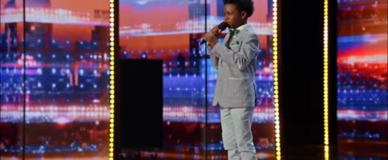 ¡Simon Cowell empezó a gritar como loco! Estos pequeños milagros cantaron una canción que Simón no podía pronunciar.