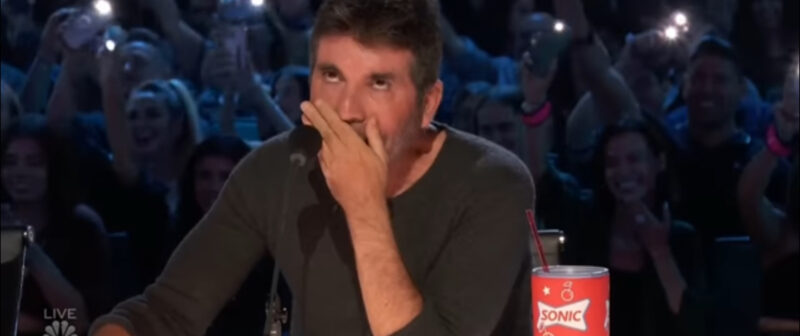 ¡Fue algo inolvidable! Simon Cowell e hijo cantan una versión adorablemente angelical de "Don't Stop Believin"