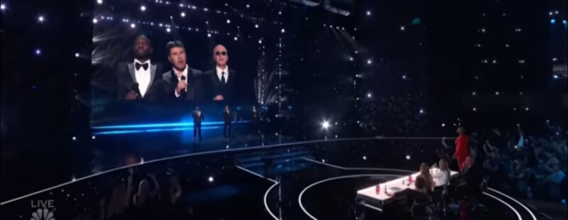¡Fue algo inolvidable! Simon Cowell e hijo cantan una versión adorablemente angelical de "Don't Stop Believin"