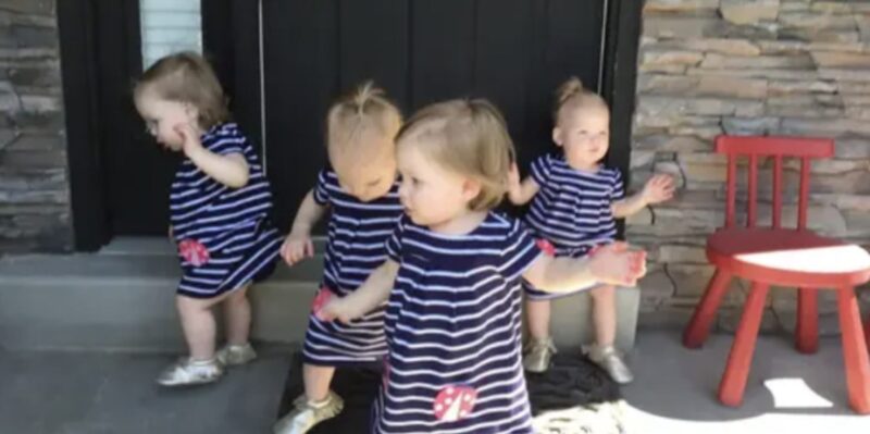 Mamá regresa a casa después de unas largas vacaciones y encuentra a sus hijos haciendo esto