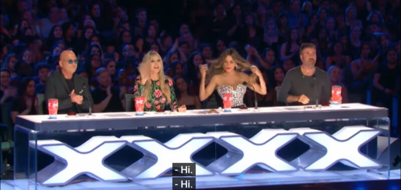 Este es un incidente increíble en la historia. ¡Simon Cowell estaba histérico cuando escuchó actuar a esta niña!