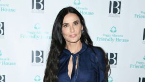 ¡Los fans no apreciaron la foto de Demi Moore, que apareció en lencería! ¡Detalles sorprendentes! ¡Vamos a ver las fotos!