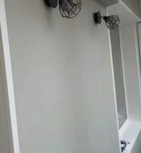 ¡Cómo transformaron este desordenado balcón en un lugar acogedor para relajarse! ¡Veamos el trabajo que hicieron los propios habitantes de este apartamento!