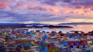 ¿Qué secretos esconde la isla de Groenlandia? ¡Detalles sorprendentes que no te dejarán indiferente! Descubramos los misterios de esta isla: ¡te quedará completamente asombrado!