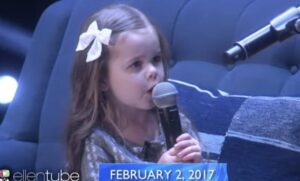 ¡Este emotivo dueto entre padre e hija ha sorprendido a toda la red! ¡Vamos a ver juntos cómo el padre reacciona a las conmovedoras palabras de su hija!