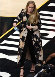 "¡Muy diferentes! Los fans sospechan que la cantante Adele ha hecho algo muy extraño. ¡Fotos impactantes!"