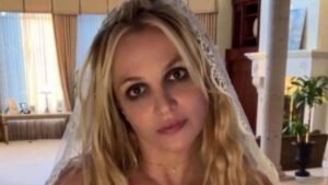 ¡Britney Spears está en medio de otro escándalo! ¿Qué le ha pasado? ¡Noticias impactantes y fotos!