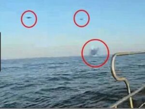 ¡Los pilotos estaban en shock cuando vieron esos objetos acercándose! ¡No esperaban ver algo así! ¡No tienes idea de lo que está en juego!