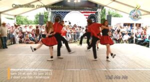 Los bailarines de claqué se quitan los sombreros y comienzan a bailar country, sorprendiendo al público y volviéndose virales con 2,5 millones de vistas. ¡Definitivamente debes ver este video viral!