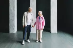 "La historia de hoy trata sobre una mujer de talla grande que es rechazada por los padres de su prometido, quienes luego le piden que se case con él."