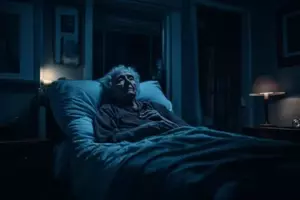 La abuela me llamó y me susurró sus últimas palabras: la mañana de Navidad, fui a cumplir su último deseo
