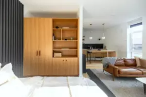 Decoré mi cuarto, así que mis padres empezaron a cobrarme renta. El karma se vengó.
