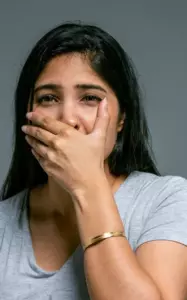 ¡Estoy en contra! Un hombre mayor detiene una boda y un minuto después la policía arresta al novio – Historia del día
