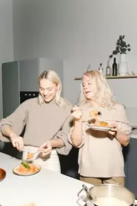 Mi hija y yo pasamos hambre repetidamente por culpa de mi hijo y mi nuera. ¿Hice bien en hacerles ver la realidad?