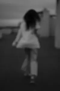 Nuestros padres permitieron que mi hermana menor le robara la vida a mi hermana mayor, hasta que finalmente toda la familia contraatacó
